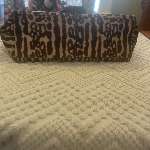 Gorgeous coach Tan and Black Nylon Leopard Print Bag - Picture 3 of 5
